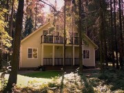 Коттедж Family House Коттедж Family House