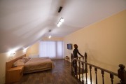 Коттедж Family House Коттедж Family House